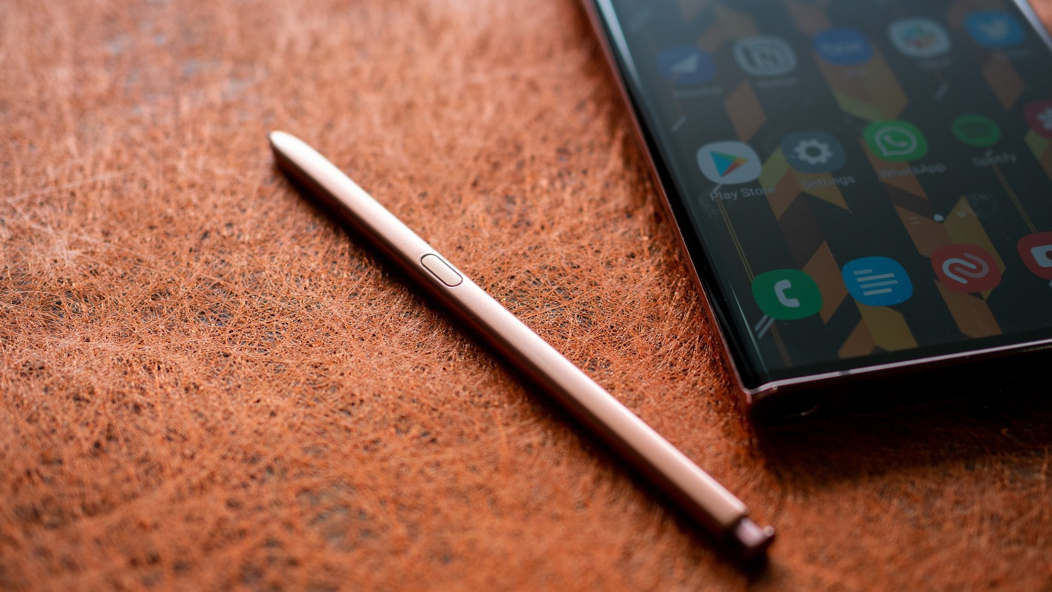 The Galaxy Note 20 Ultra next to the S Pen
